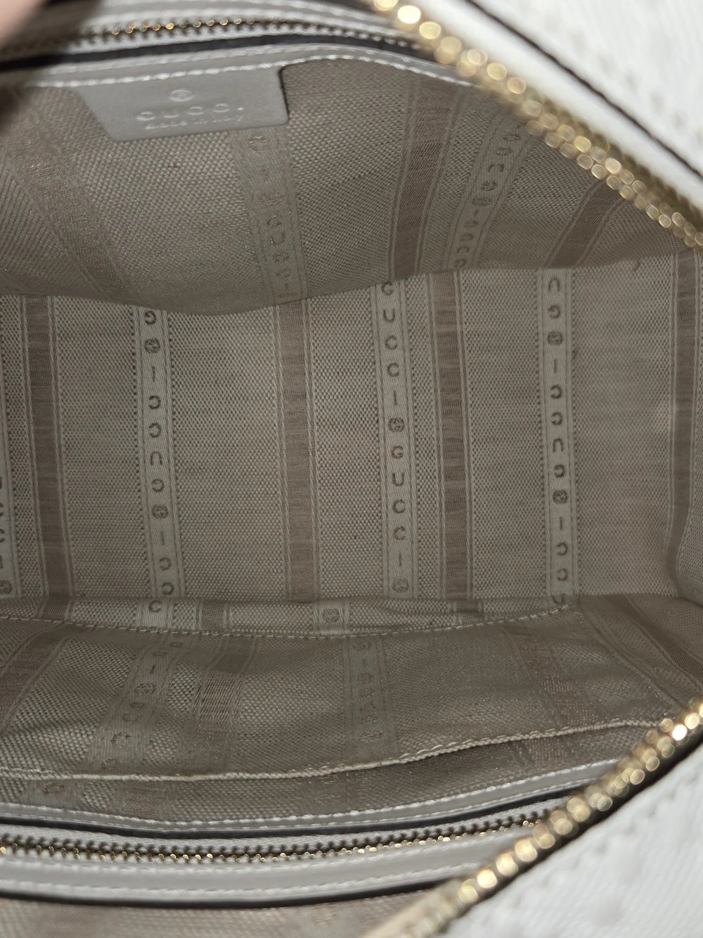 Gucci White Leather Dome Satchel Bag - Picture 6 of 7